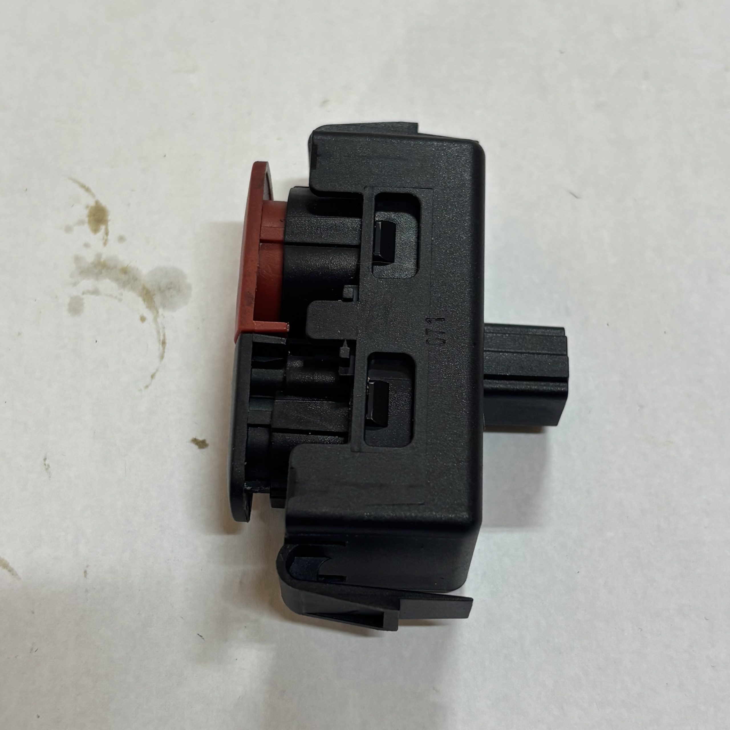 HAZARD SWITCH Front-202603040935 - Image 2