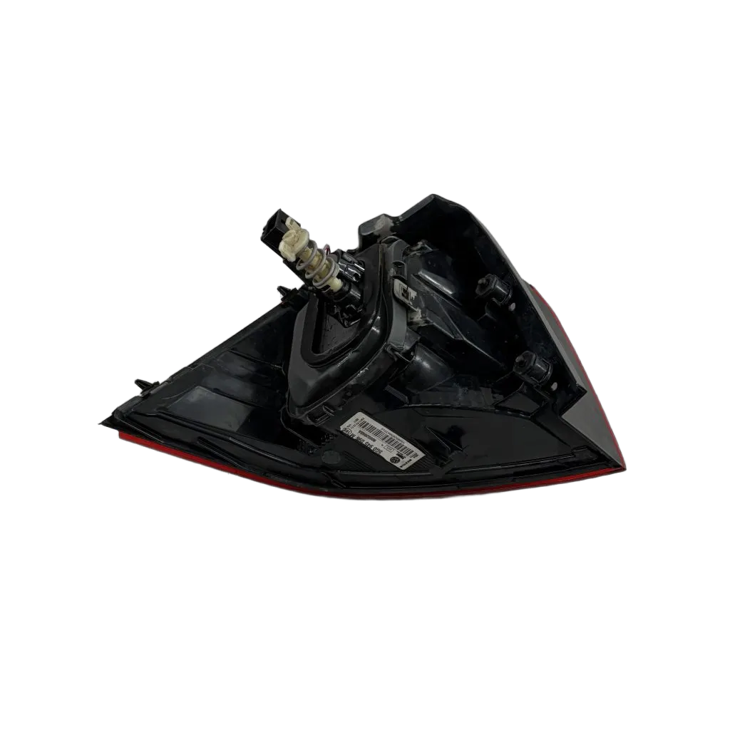 Volkswagen Golf Vii 1.4 Tsi 12-15 Cmba 16v 90kw Taillight Outer Right/Driver - Image 2