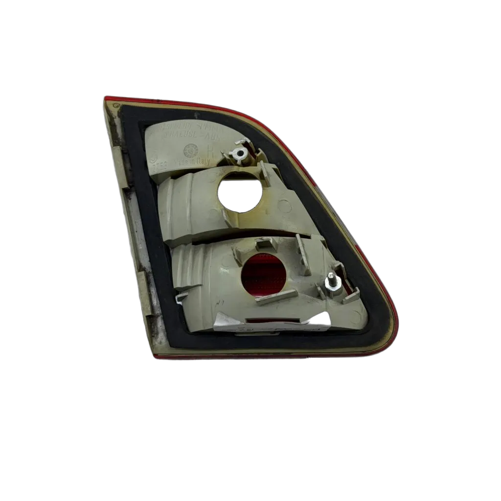 Mercedes Benz B Class B200 Turbo W245 M266.980 8v 06-12 Taillight Rear Inner Right/Driver - Image 2