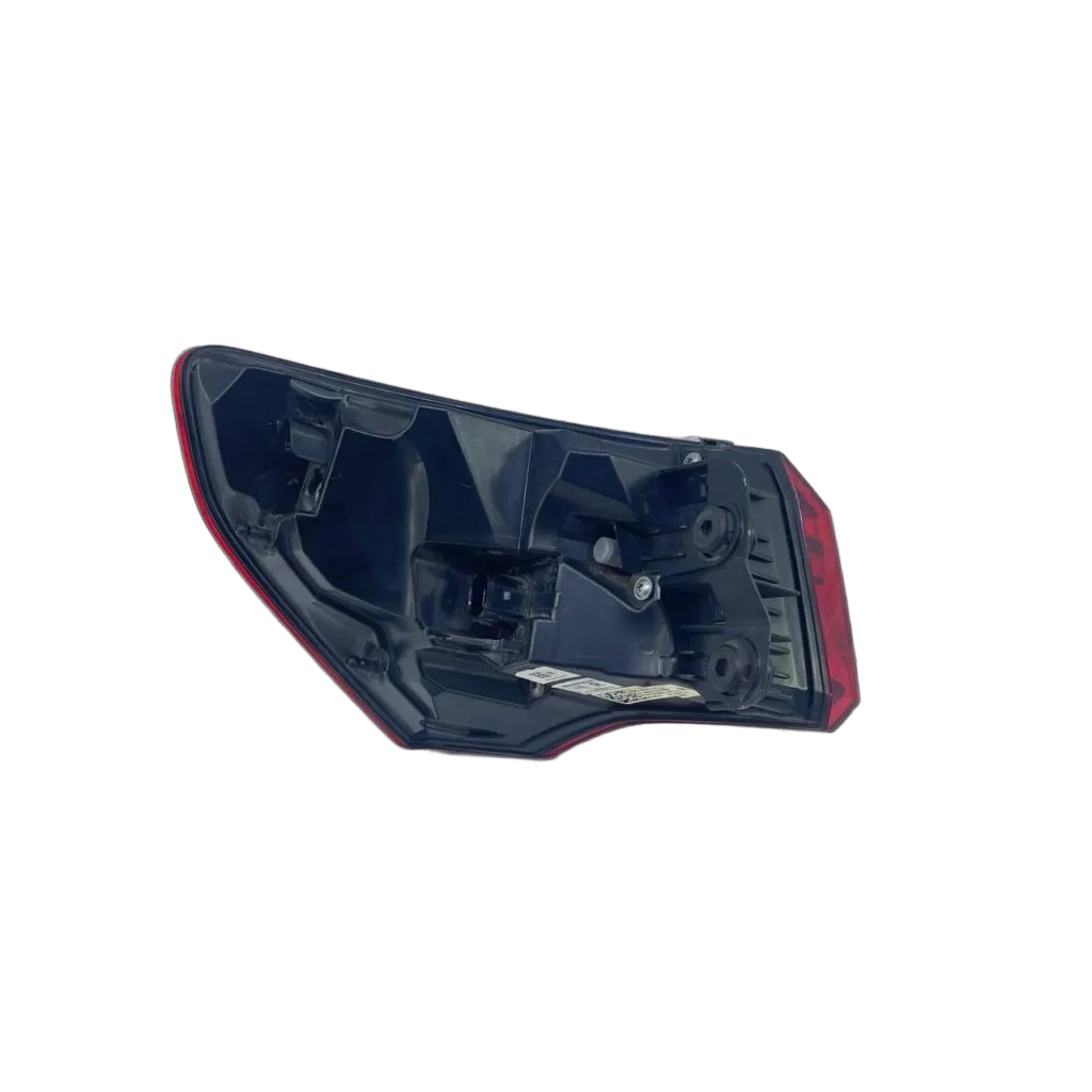 Audi Q3 F3 1.4 35tfsi 19- Czea Czda 16v 110kw Taillight Right/Driver - Image 3