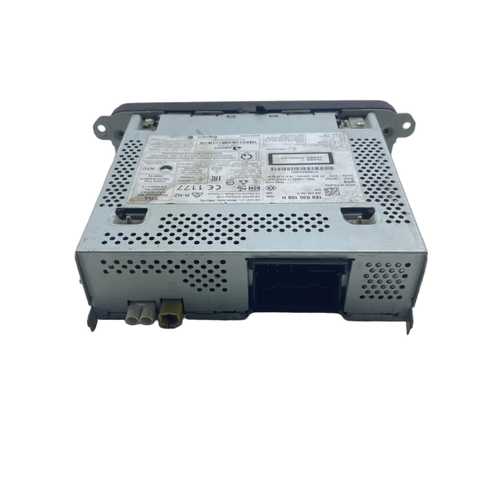 Vw Jetta V 1.4 Tsi 06-08 Bmy 16v 103kw Radio - Image 3