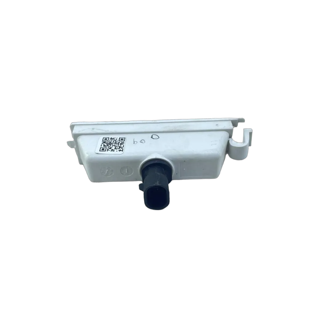 Tata Tiago 1.2 Man (2025-) Number Plate Light - Image 2