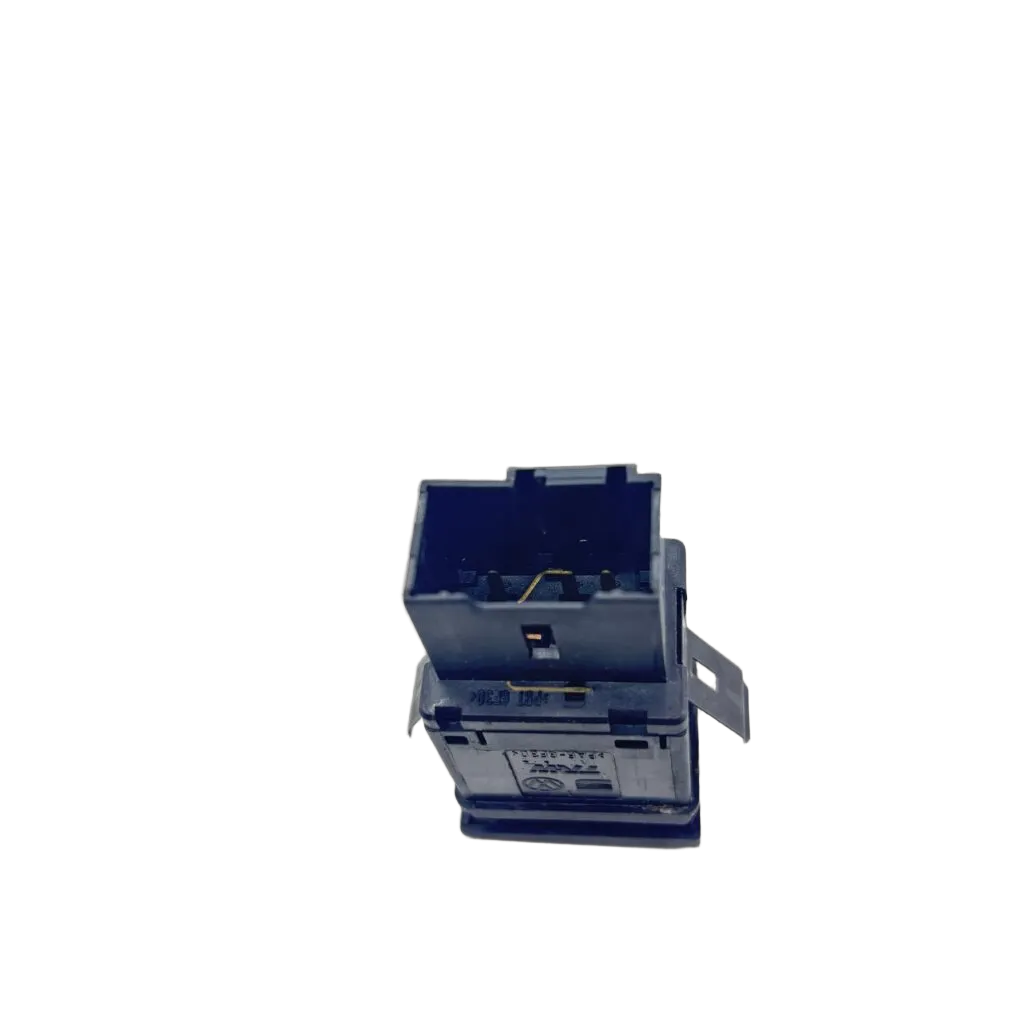 Vw Vivo 1.6i Cls Manual (5d Hatch) Hazard Switch - Image 2