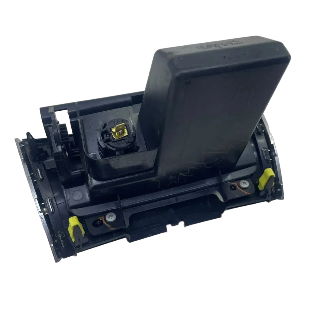 Haval H2 1.5t 16v 17-20 Gw4g15b 104kw Dash Trimming Centre - Image 2
