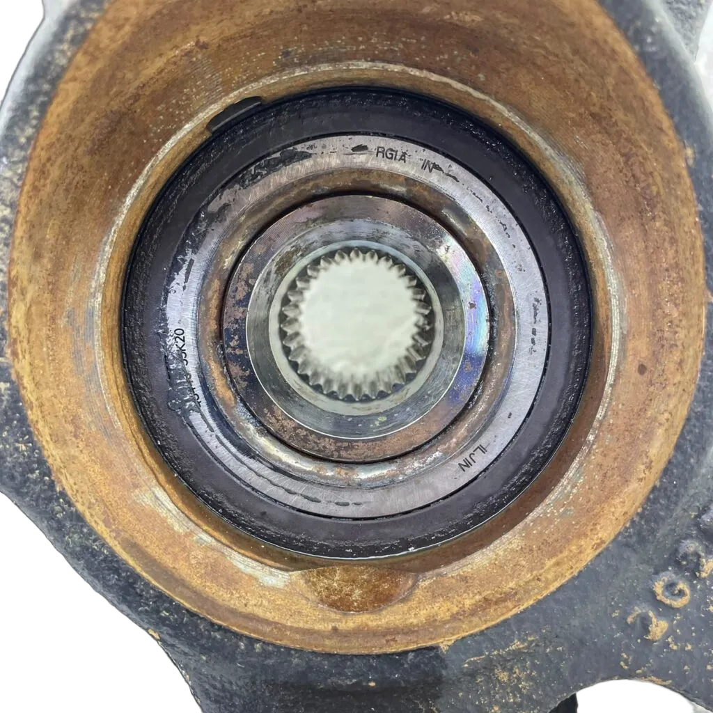 Toyota Urban Cruiser 1.5 K15b 16v 77kw 21-23 Hub & Stub Axle Front Left/Passenger - Image 3