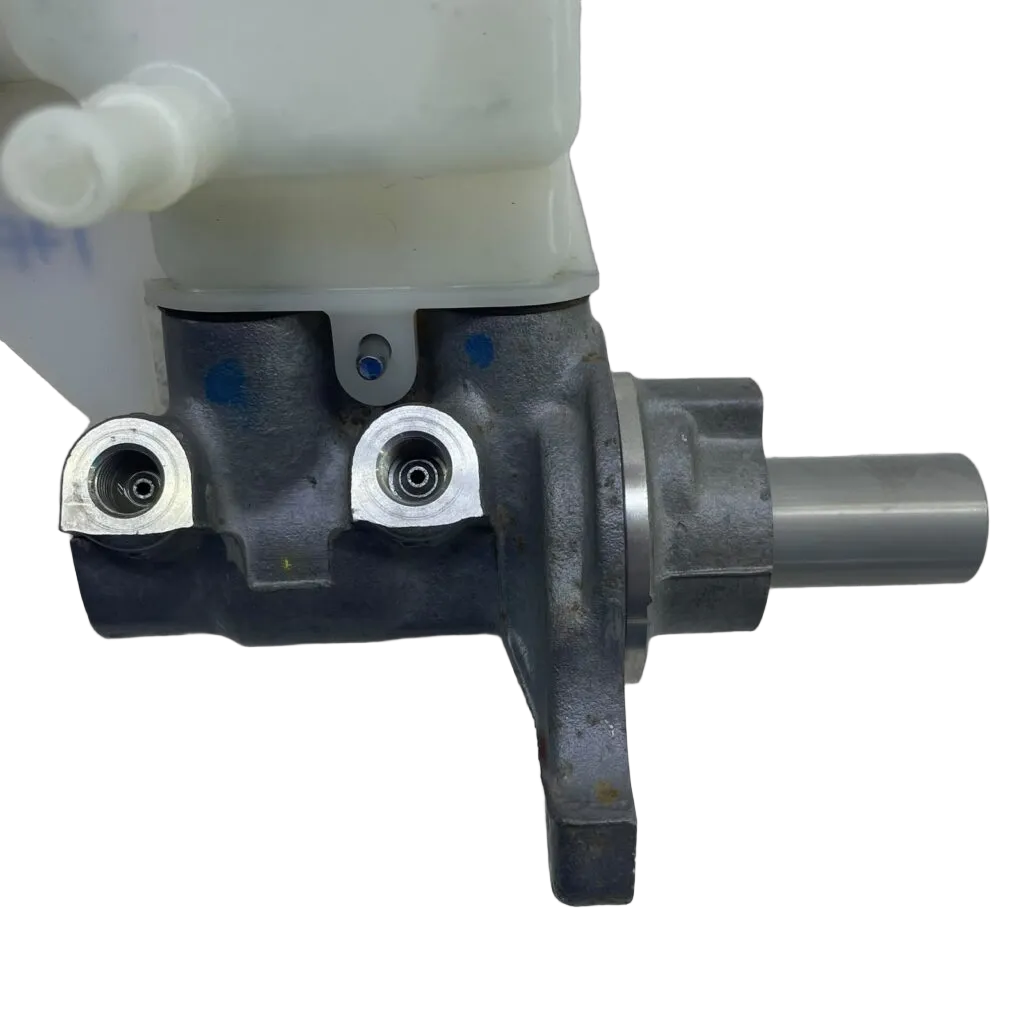 Toyota Urban Cruiser 1.5 K15b 16v 77kw 21-23 Clutch Master Cylinder - Image 4