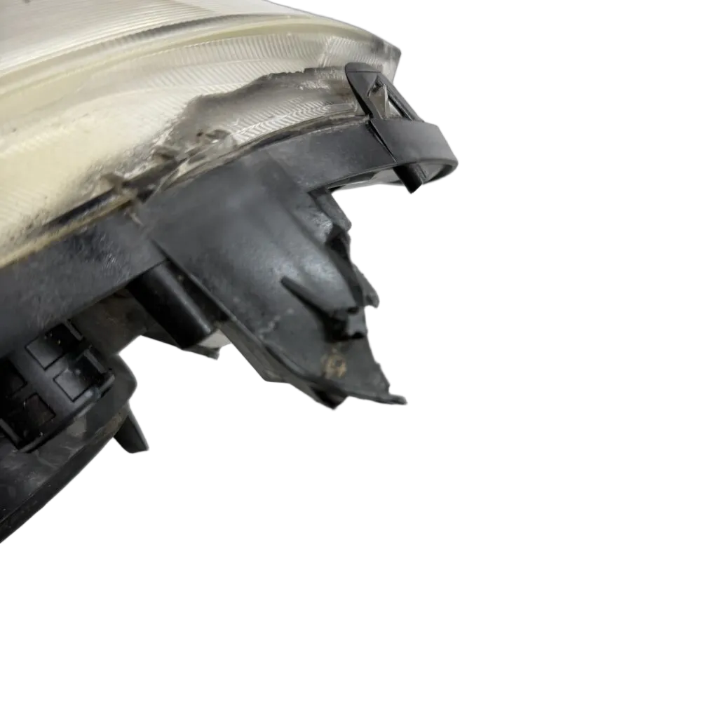 Fiat Bravo 1.4 Turbo 198 A1.000 16v 2007- Headlamp Xenon Right/Driver - Image 3