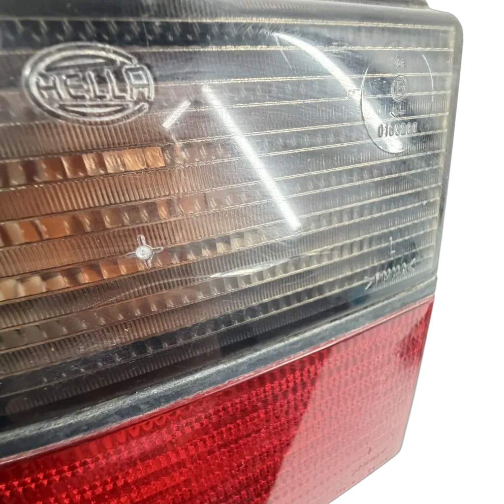 Vw Jetta Iii 1.8i 91-98 Aam 8v 55kw Taillight Outer Left/Passenger - Image 2
